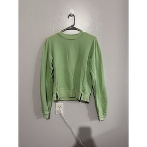 Ei8ht Dreams Women's Pistachio Green Crewneck‎ Size M Cropped